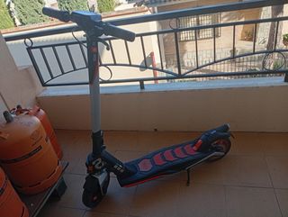 Patinete eléctrico Aprilia eSR1