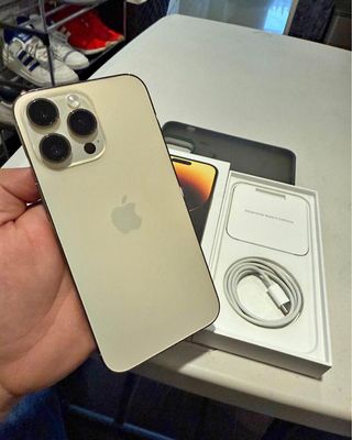 iPhone 14 Pro Max - Dorado