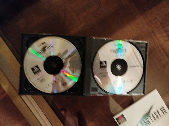 Final Fantasy VII - PlayStation Platinum PAL