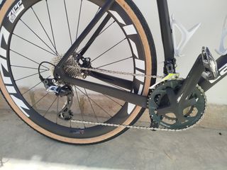 Bicicleta Gravel finna taroko