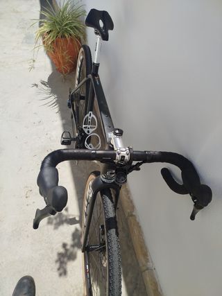 Bicicleta Gravel finna taroko