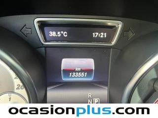 Mercedes-Benz CLA 200 d 4MATIC AMG Line 100 kW (136 CV)