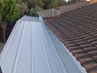 Cerramientos  estructural y panel sándwich 