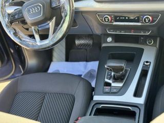 AUDI Q5 Advanced 40 TDI quattro-ultra S tronic