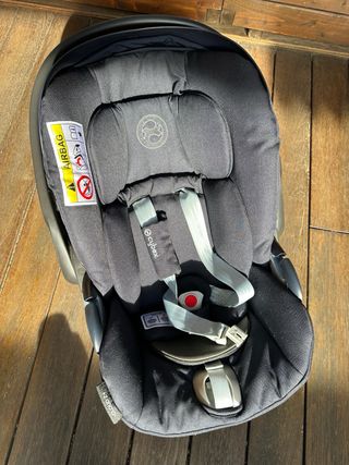 Seggiolino auto Cybex Cloud i-Size + base per auto