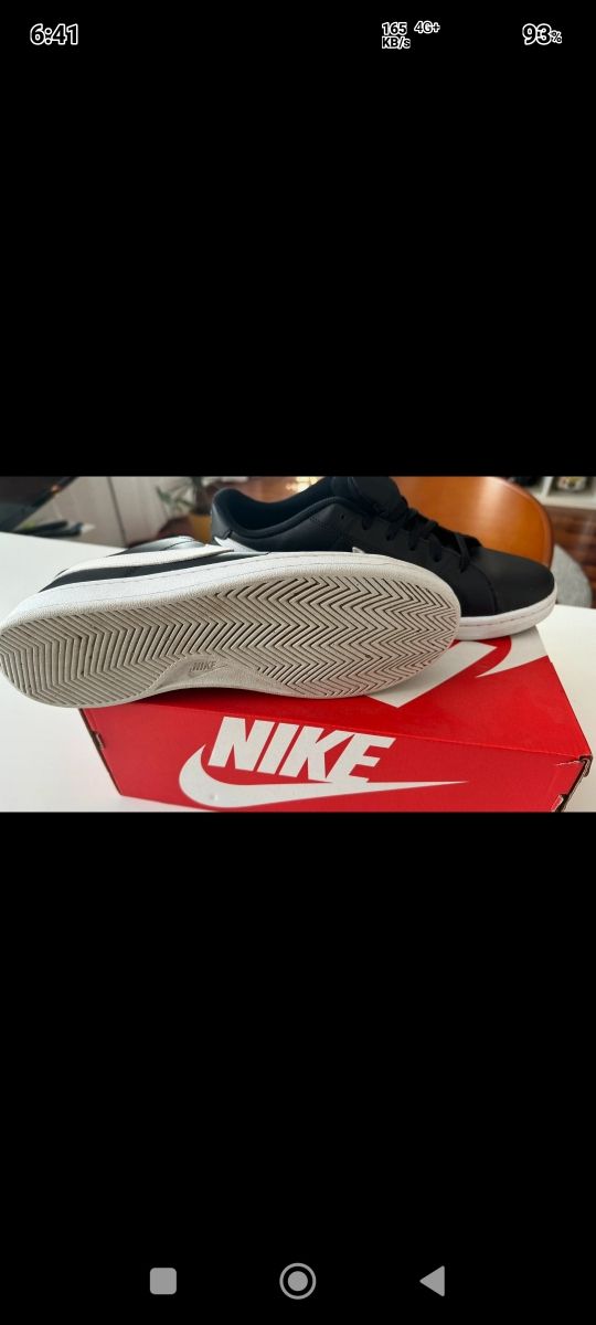 Zapatillas Nike Court negras