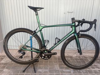 Bicicleta Giant TCR SL 2023