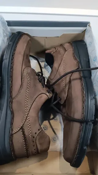 Zapatos  Chico Zen Age Marrón 44