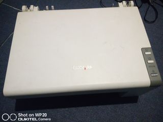 Escáner impresora Lexmark gris y blanco