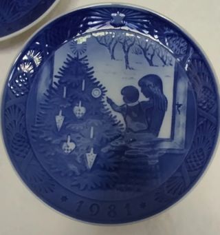 Platos Navidad Royal Copenhagen 