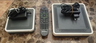 Router wifi + Decodificador UHD Movistar