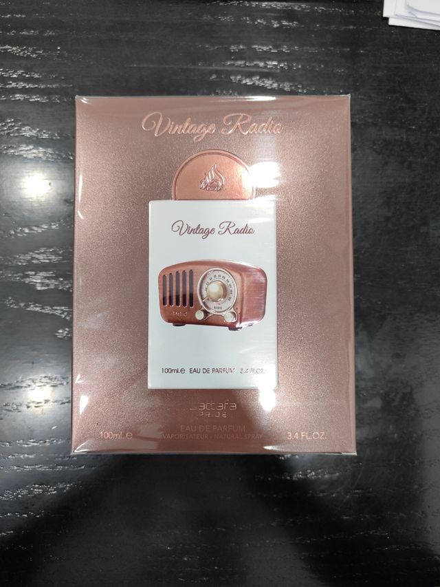 Perfume Vintage Radio Lattafa Pride 100ml EDP