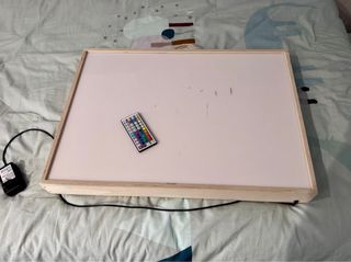 Caja de luz LED RGB 70x50cm