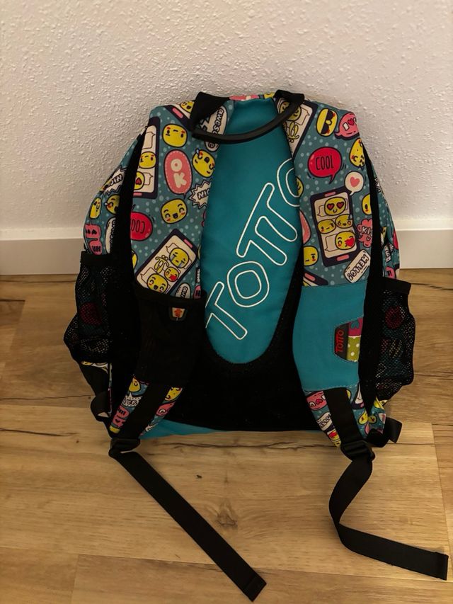 Mochila escolar TOTTO emojis