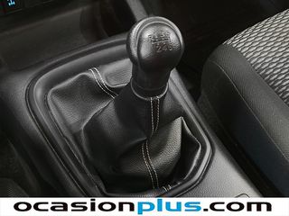 Toyota Hilux 2.4 D-4D Doble Cabina GX 110 kW (150 CV)