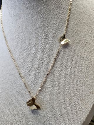 Collar dorado mariposas