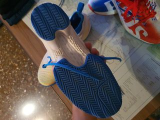 Zapatillas Asics y Nike - varias