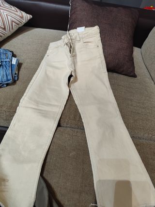 Pantalones vaqueros niña 
