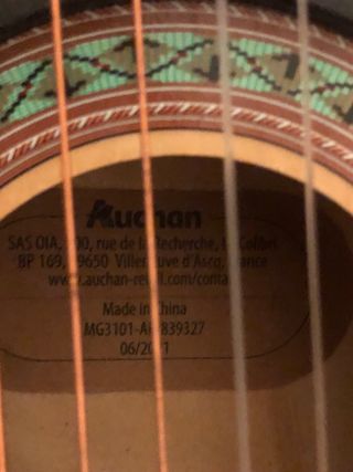 Guitarra clásica infantil
Juguete en buen estado
