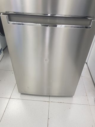 Nevera LG acero inoxidable 2,m con garantía 