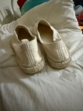 Zapatillas esparto beige Makarthy
alpargatas