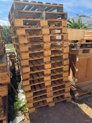 Palets madera resistentes 110x110