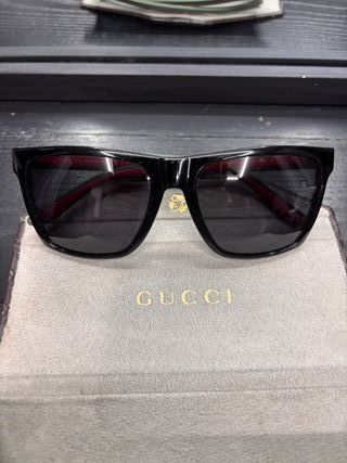 Gafas Gucci negras