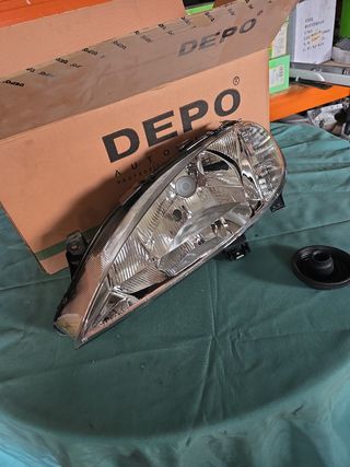 Faro Renault Mégane (99-01)