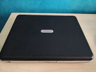Portátil Compaq Presario R3000