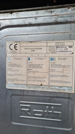2 depósitos gasoil 1500L 
Cada 1