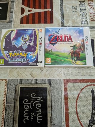 Nintendo 2DS XL blanca y naranja