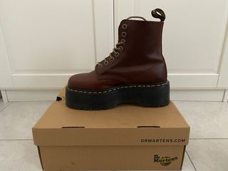 Dr Martens Pascal MAX 41 Marrone