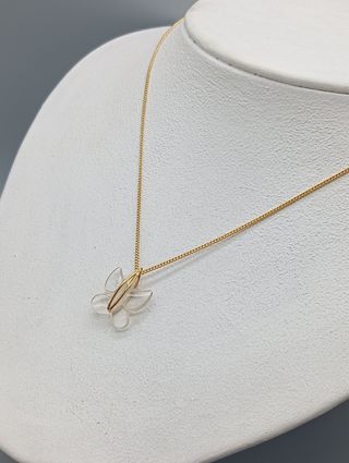 Collar mariposa vintage chapado en oro