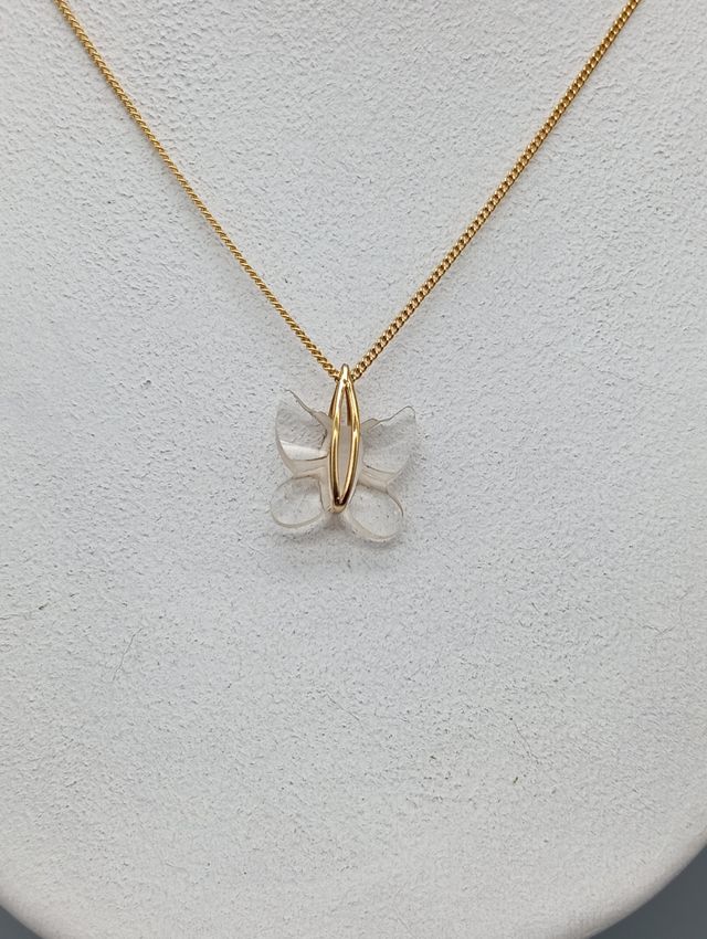 Collar mariposa vintage chapado en oro