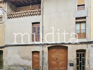 Casa adosada en venta en Manlleu