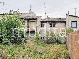 Casa adosada en venta en Manlleu