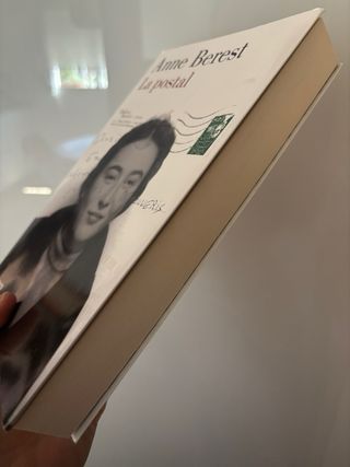 Novela La postal