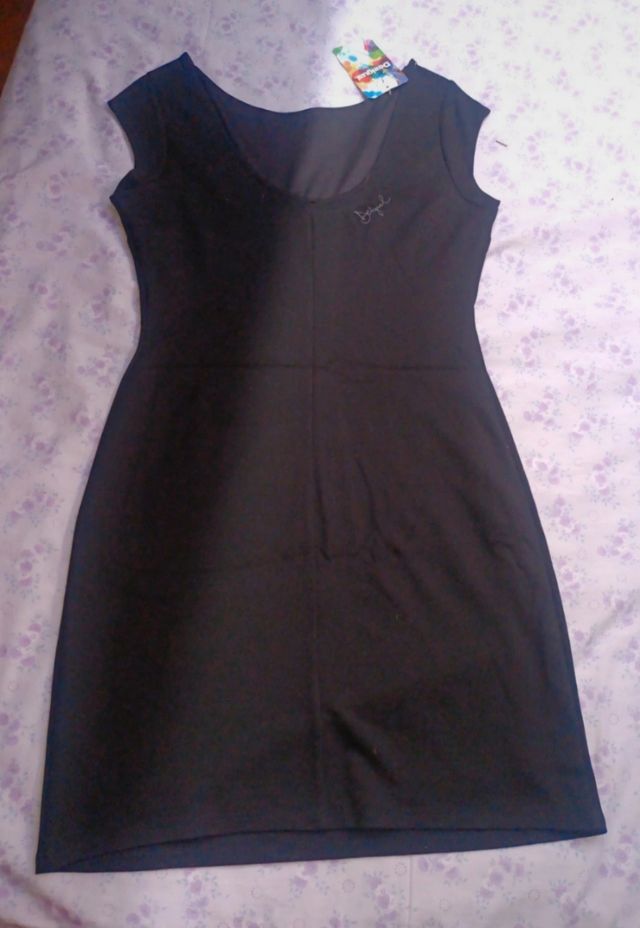 Vestido negro Desigual - nuevo