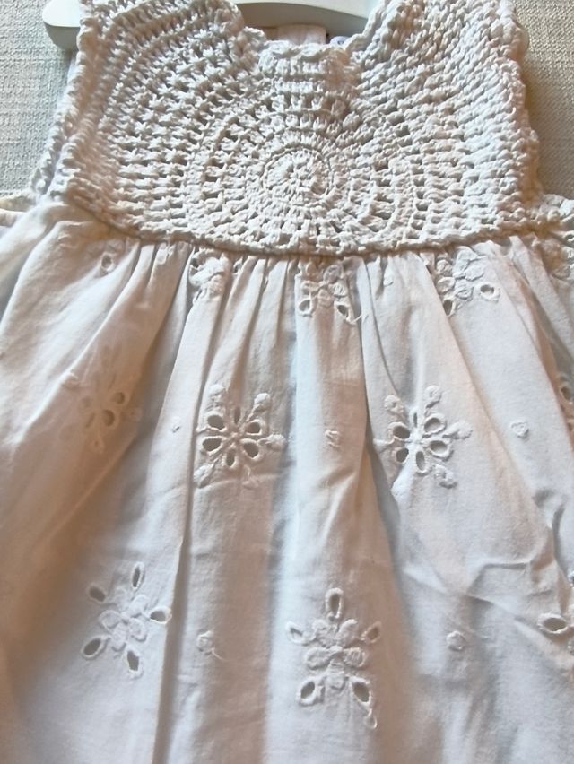 Vestido niña Zara blanco crochet