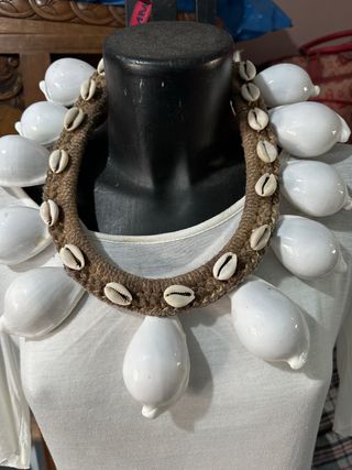 Collar Cauri Papua Nueva Guinea