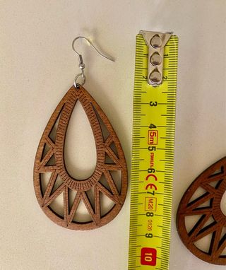 Pendientes madera marrón largos