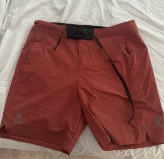 Short On Performance Hybrid M