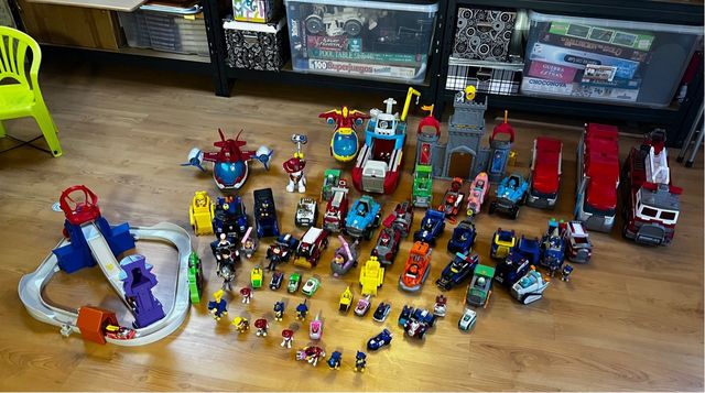 Lote Patrulla Canina: Vehículos y Figuras