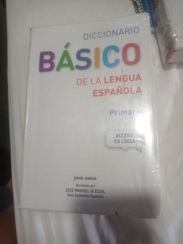 Diccionario Básico de la lengua española. Prima...