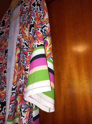 Conjunto chaqueta y pantalón multicolor