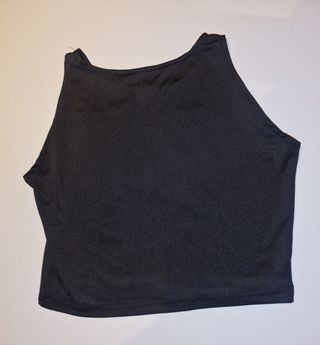 Crop top nuevo negro con rosas Talla S