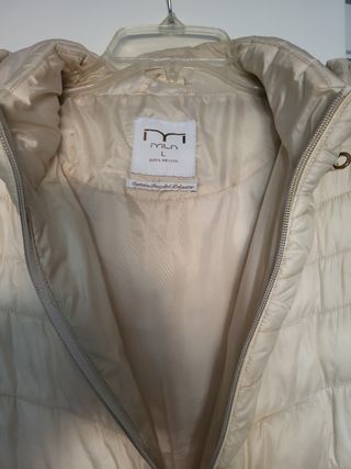 Cazadora beige entretiempo
