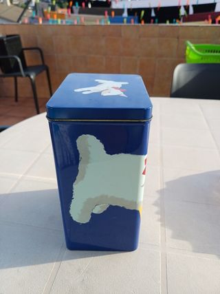 Caja metálica vintage Norit