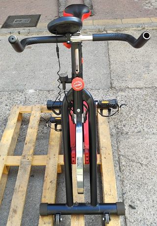 Bicicleta spinning estática