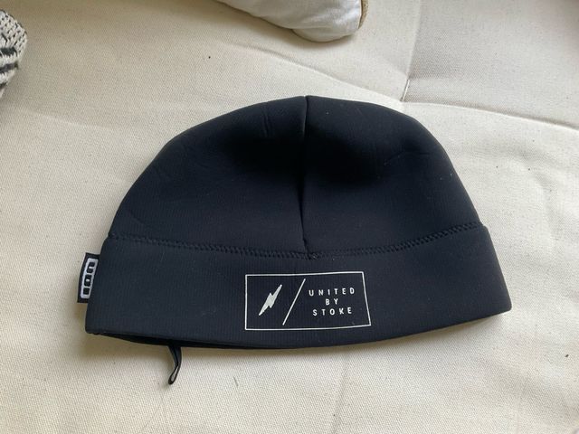 Gorro neopreno Ion - nuevo